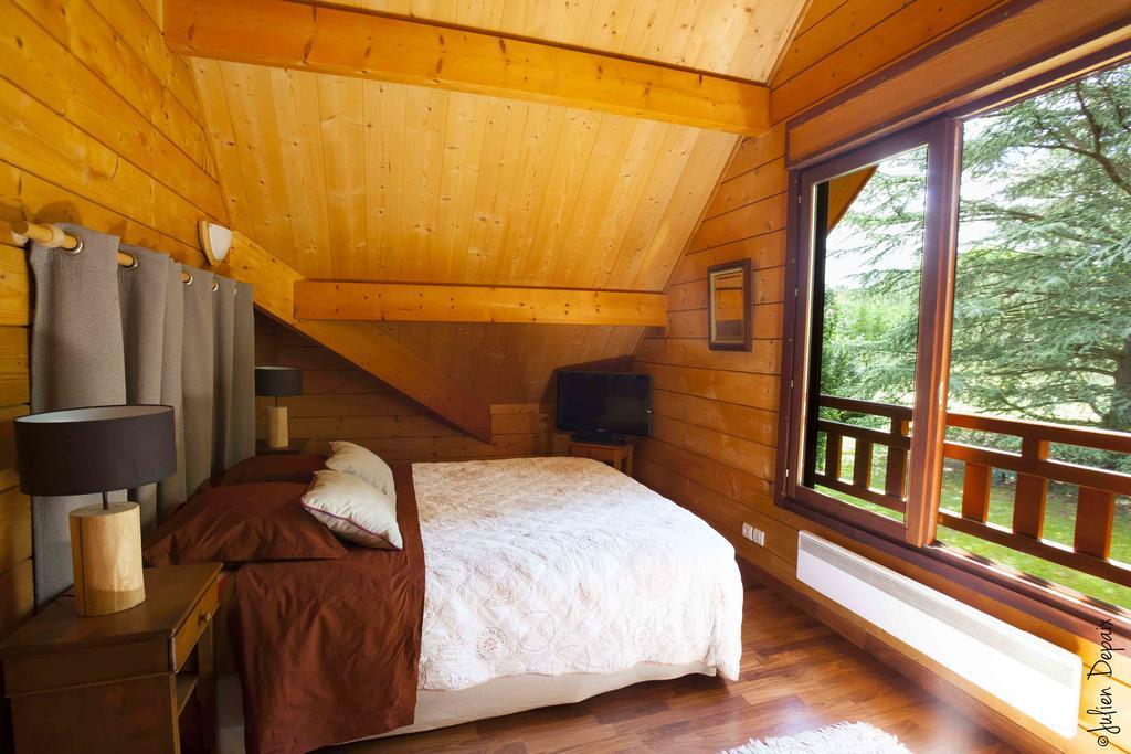 Chambres D'Hotes Le Chalet Condat-sur-Vienne Exterior foto